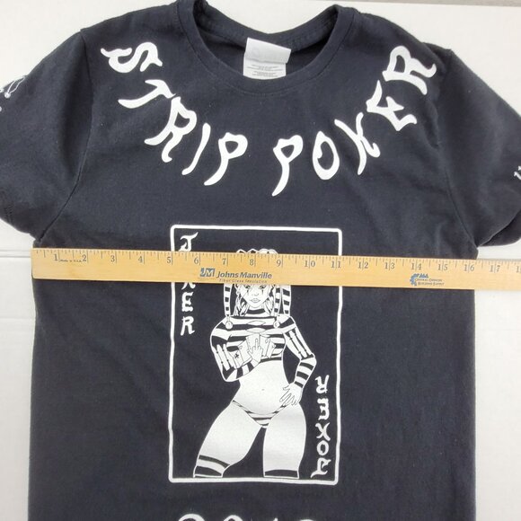 Strip Poker T-Shirt Womens Small Black Graphic Sphinx Joker Event Tee Port & Co - Picture 7 of 12